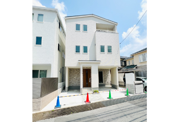 広島市安佐南区東野3丁目29新築一戸建て分譲住宅外観