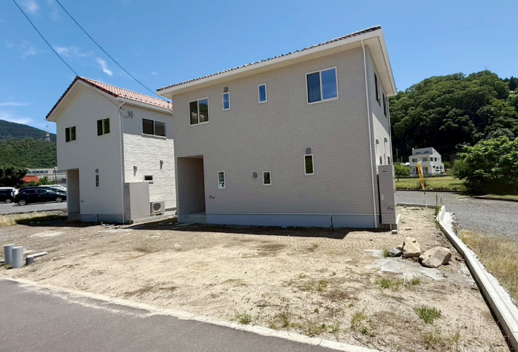 広島市安佐北区大林4丁目9新築戸建て分譲住宅現地外観