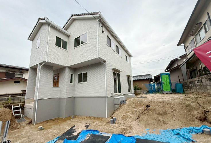 広島市安佐南区相田3丁目23新築一戸建て分譲住宅外観