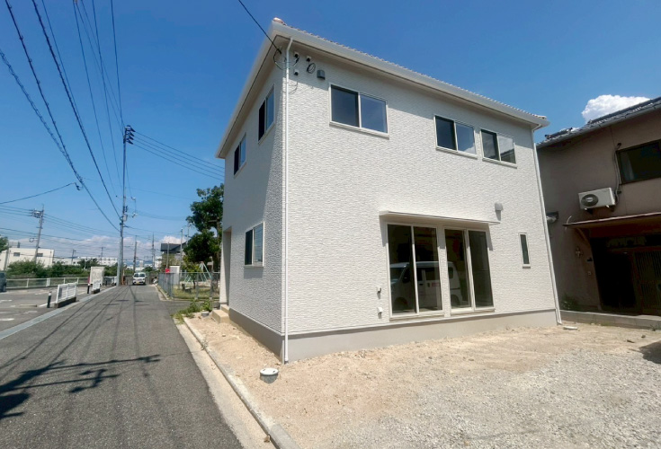 カーサ・ヴェルディ坂町坂東1丁目