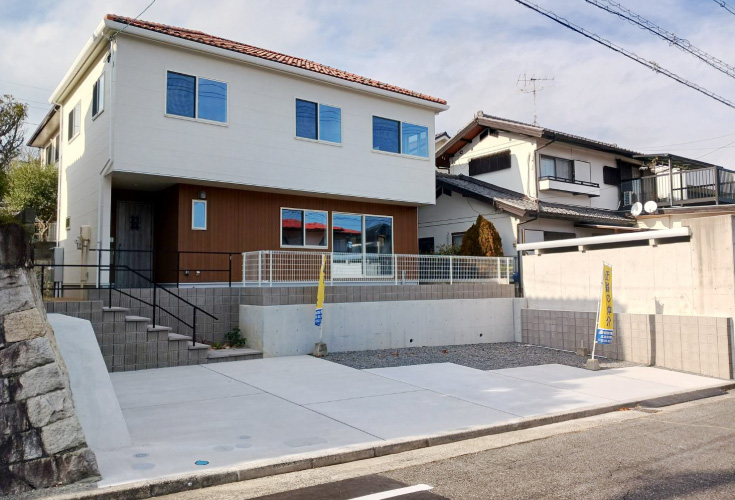 廿日市市阿品4丁目37新築戸建て分譲住宅外観