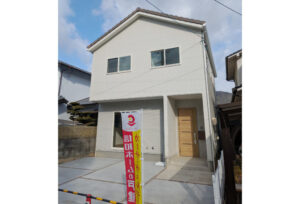 広島市安佐南区高取南2丁目8新築一戸建て分譲住宅外観