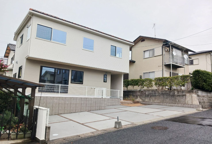 広島市佐伯区美鈴が丘東2丁目10新築一戸建て分譲住宅外観