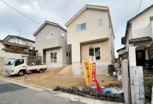 広島市西区井口鈴が台3丁目12新築一戸建て分譲住宅外観