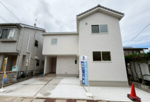 廿日市市六本松2丁目2新築戸建て分譲住宅外観