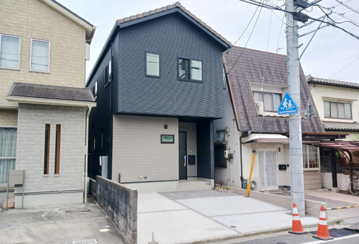 広島市佐伯区八幡3丁目27新築一戸建て分譲住宅外観