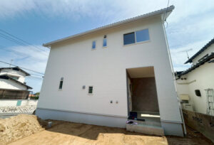 広島市安佐南区高取北4丁目24新築一戸建て分譲住宅外観