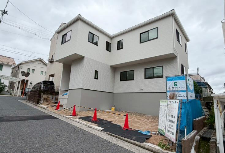 広島市安佐南区八木7丁目6新築一戸建て分譲住宅外観