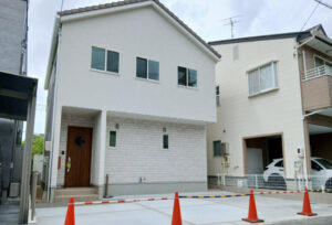 呉市阿賀中央5丁目9新築戸建て分譲住宅外観